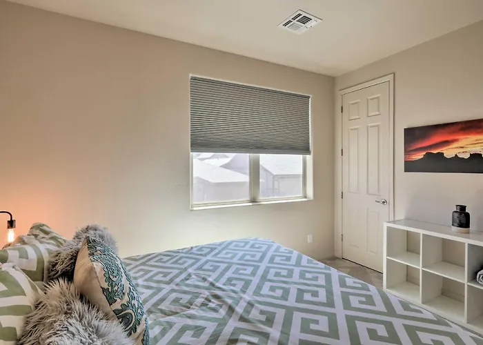 Ferienhaus Centrally Located Vacation W/ Patio *