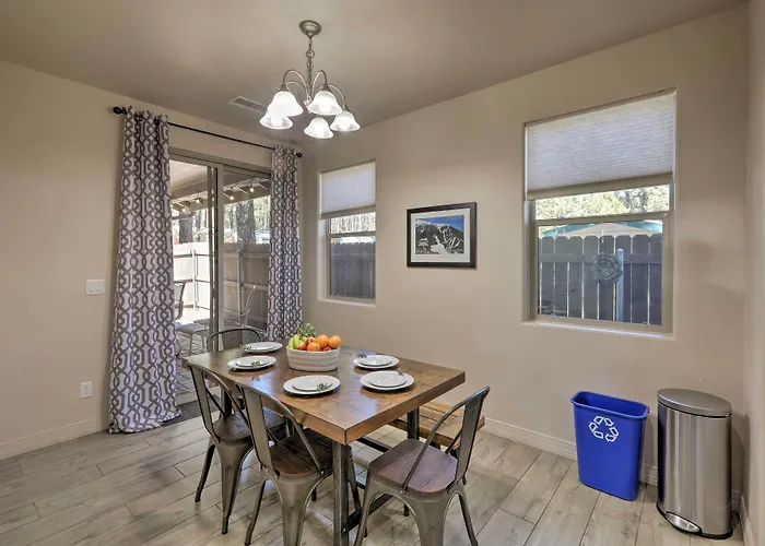 Centrally Located Vacation W/ Patio Casa vacanze *