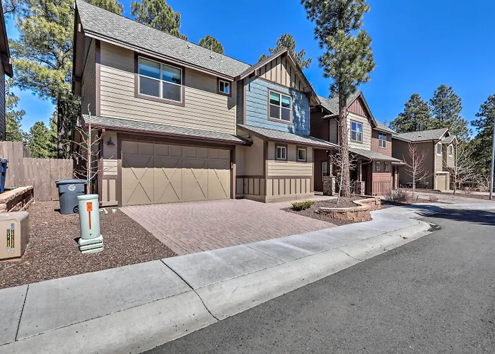 Centrally Located Vacation W/ Patio *